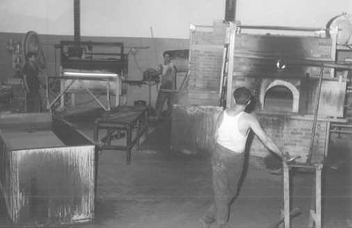 Taller de muelles original de Enrique Sandoval Gallegos, fundador de Muelles Sandoval en 1955